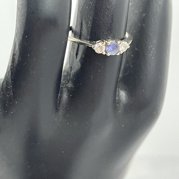 10K white gold & Tanzanite ring - Picture 5 of 14